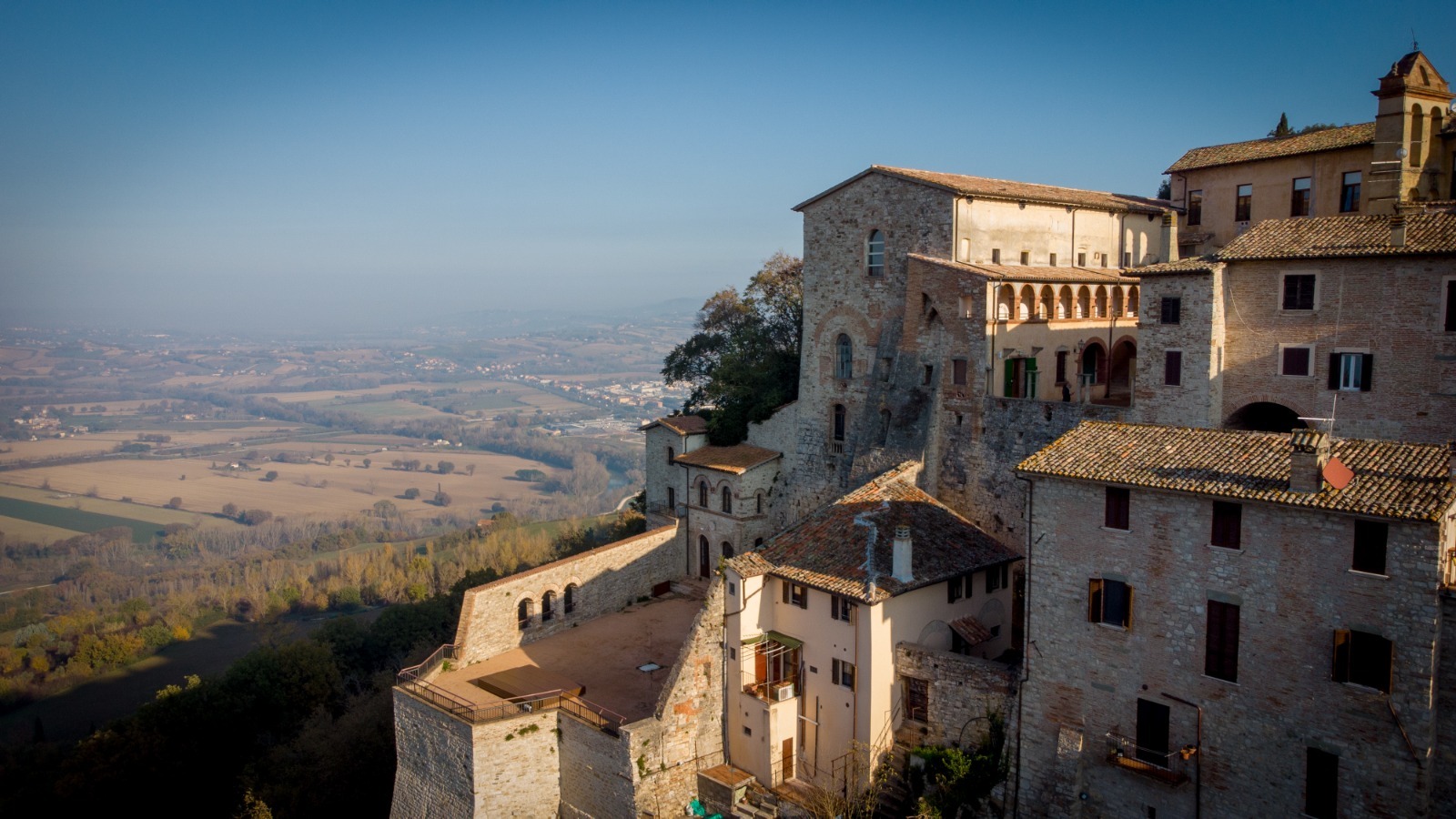 “Calici di Stelle” fa tappa a Todi (Pg), in Umbria, sabato 5 agosto 2023